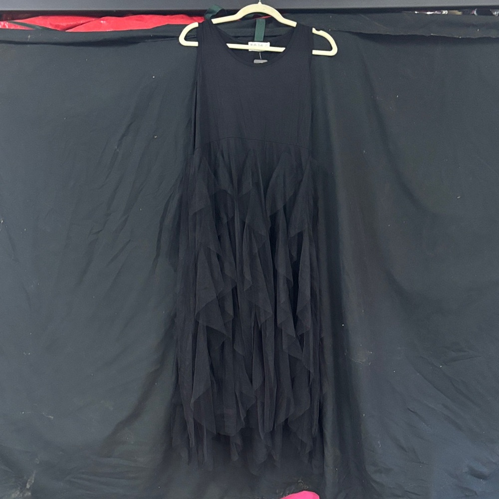 Elegant Black Ruffled Maxi Dress